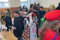 5fb82647-11ed-4987-9d43-5d19992f0c54