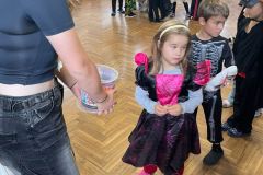 70f8ce01-c670-4173-841b-954fde953eb4