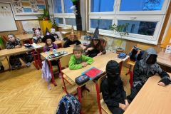 ee2b6e13-855f-4e17-8f7c-2878668f470b